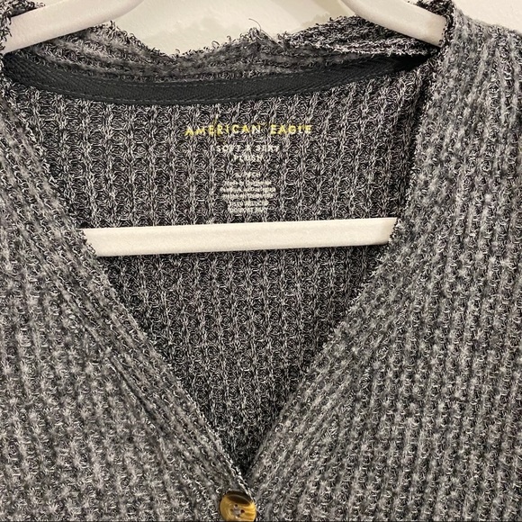 American Eagle oversized waffle knit sweater shirt - Picture 2 of 3